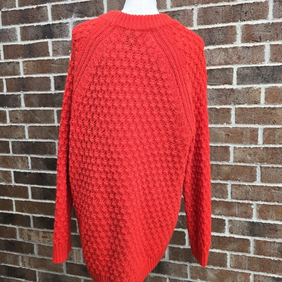 H&M Bold Red Knit Sweater - Picture 5 of 12